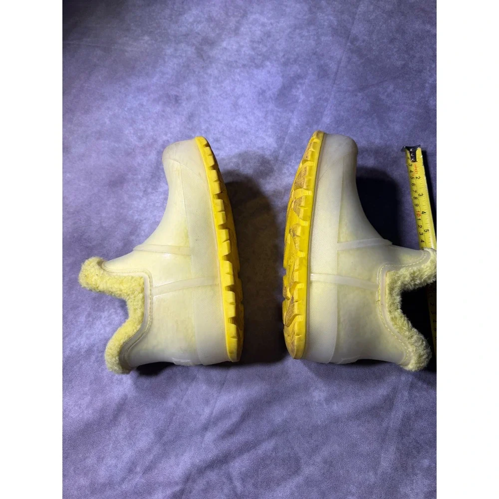 UGG Classic Clear Mini Waterproof Boots Canary Yellow 1113190 Women Size 6